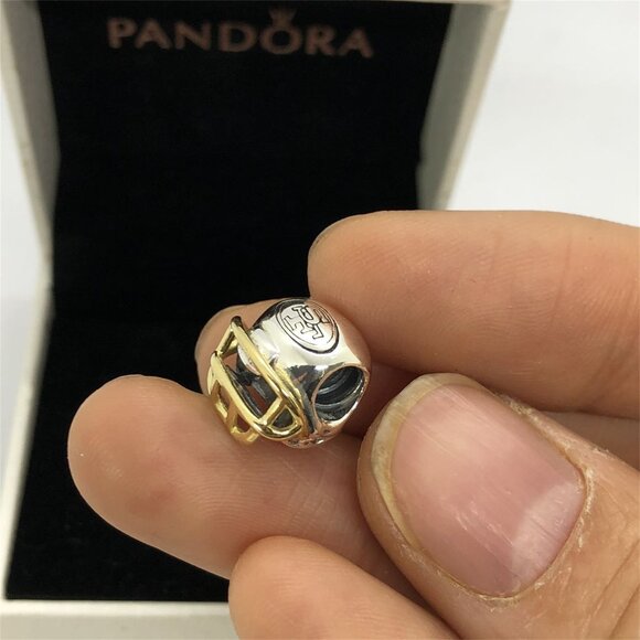 ✨🔥Pandora San Francisco 49'rs Football Helmet Charm - Picture 4 of 8